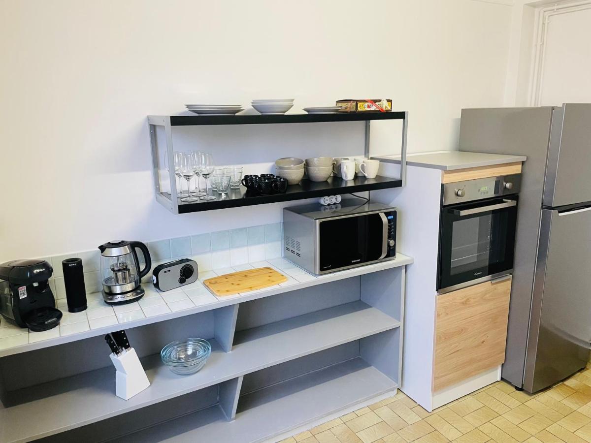 Charmant Appartement De Coeur De Ville - 2 Chambres Lits Queen Size - Netflix - Wifi Шербур-ан-Котантен Экстерьер фото